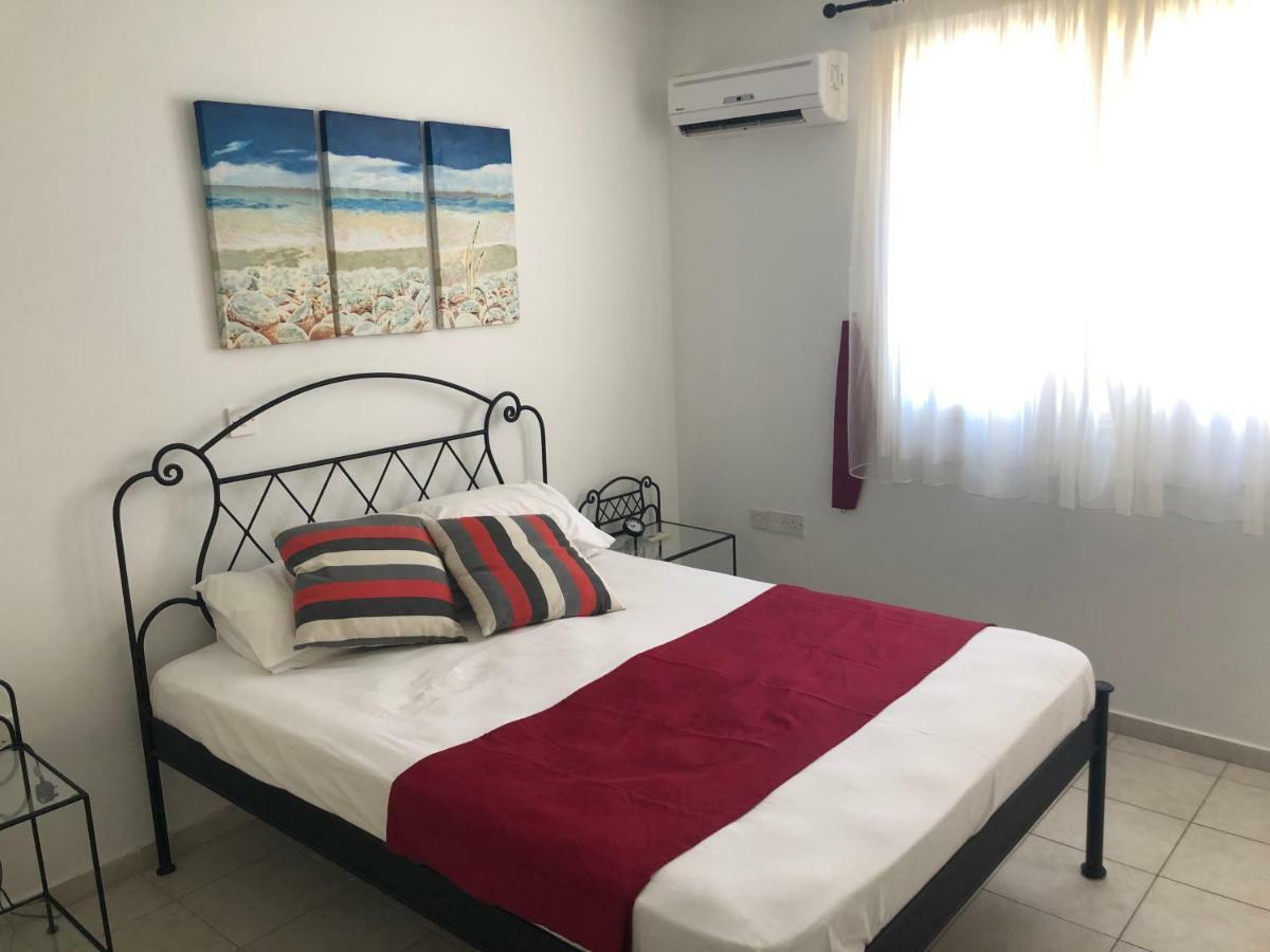 بافوس Royal Seacrest Apartment المظهر الخارجي الصورة