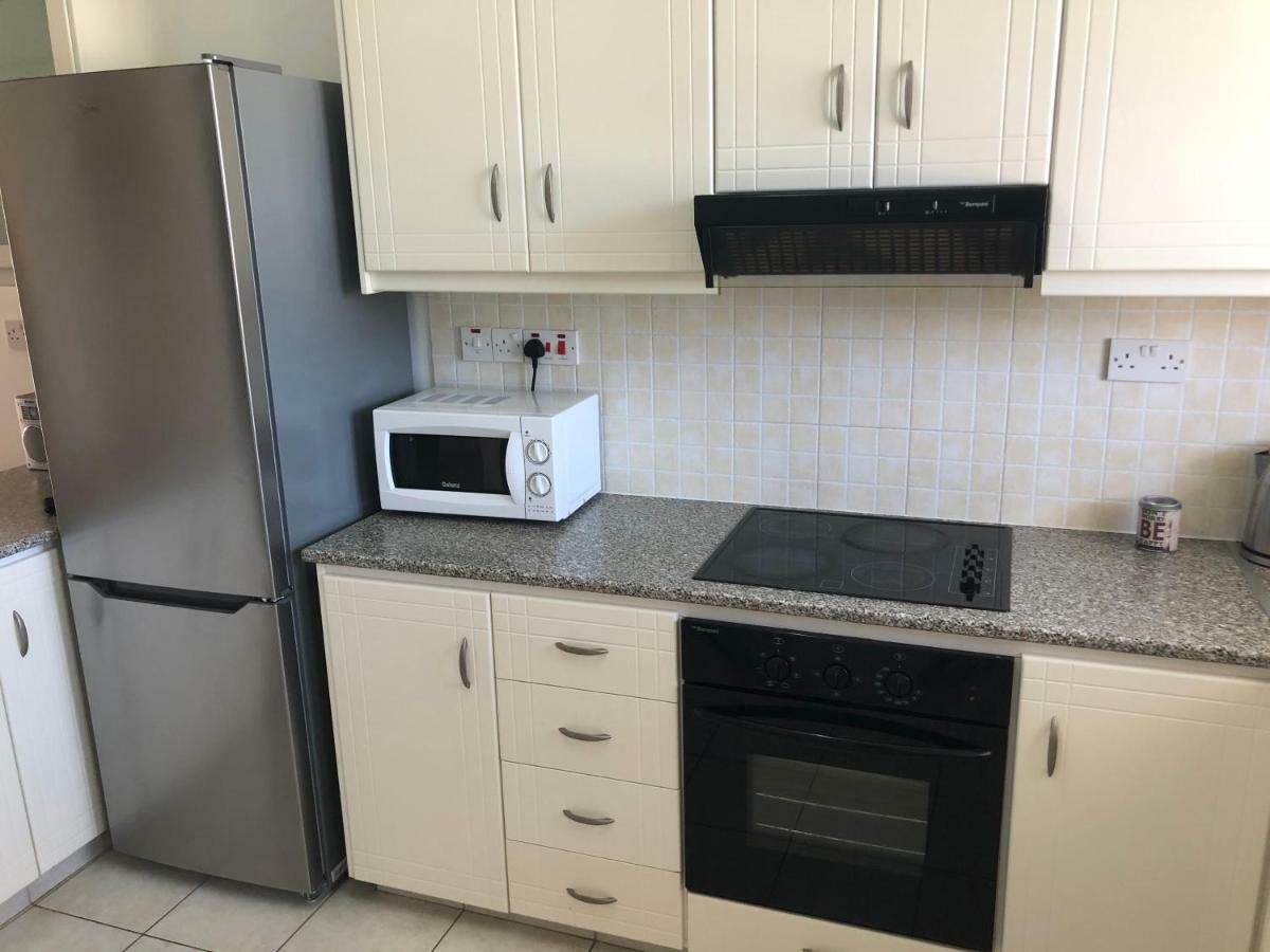 بافوس Royal Seacrest Apartment المظهر الخارجي الصورة