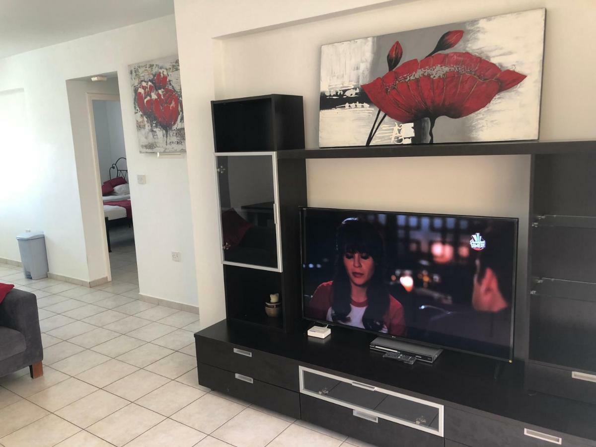 بافوس Royal Seacrest Apartment المظهر الخارجي الصورة