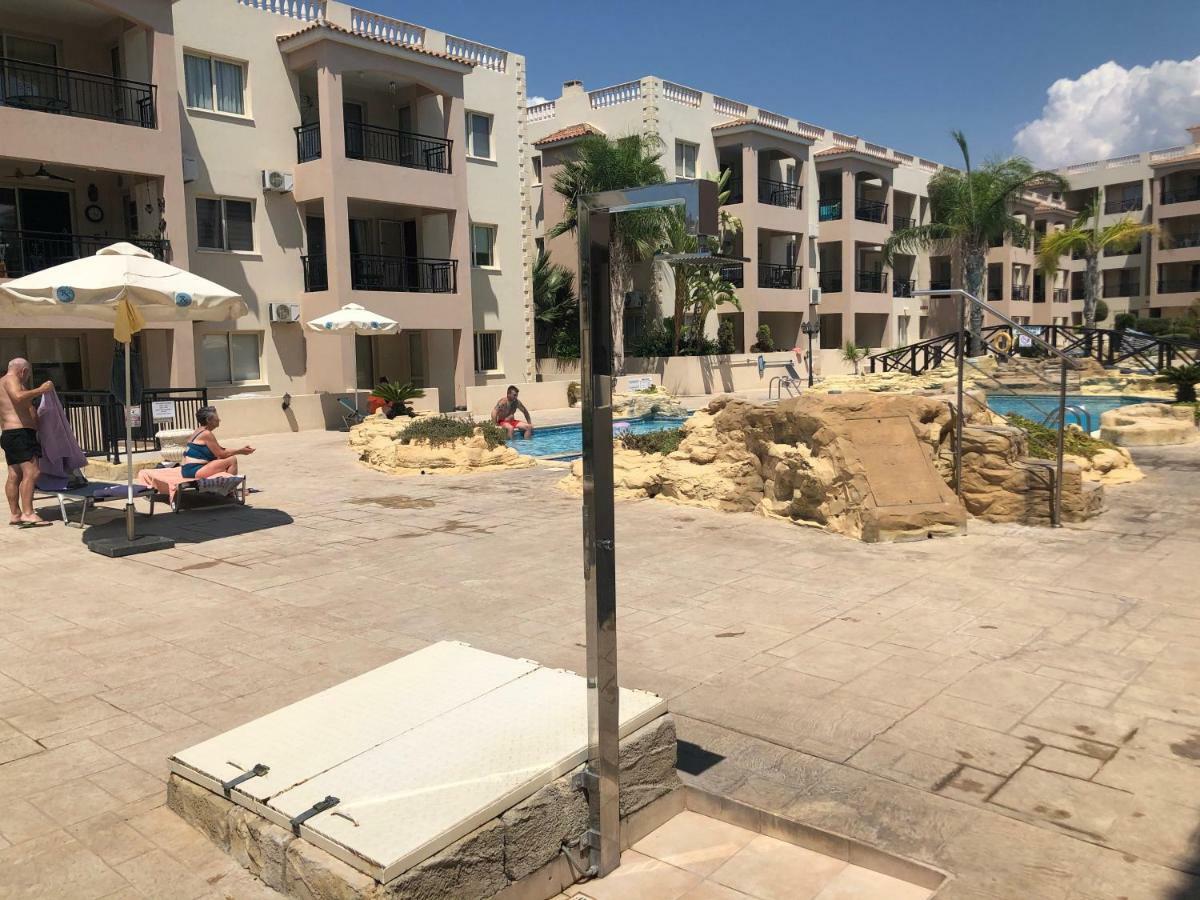 بافوس Royal Seacrest Apartment المظهر الخارجي الصورة