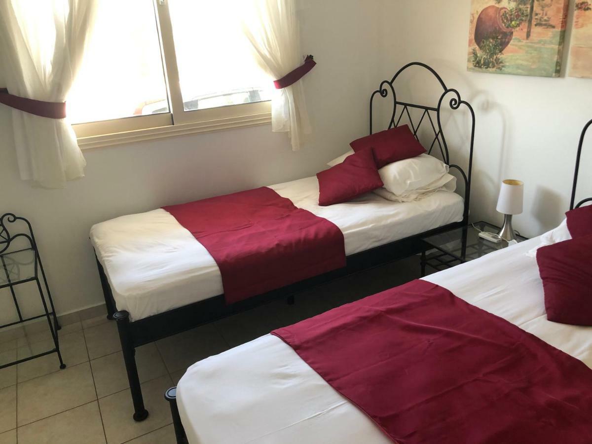 بافوس Royal Seacrest Apartment المظهر الخارجي الصورة